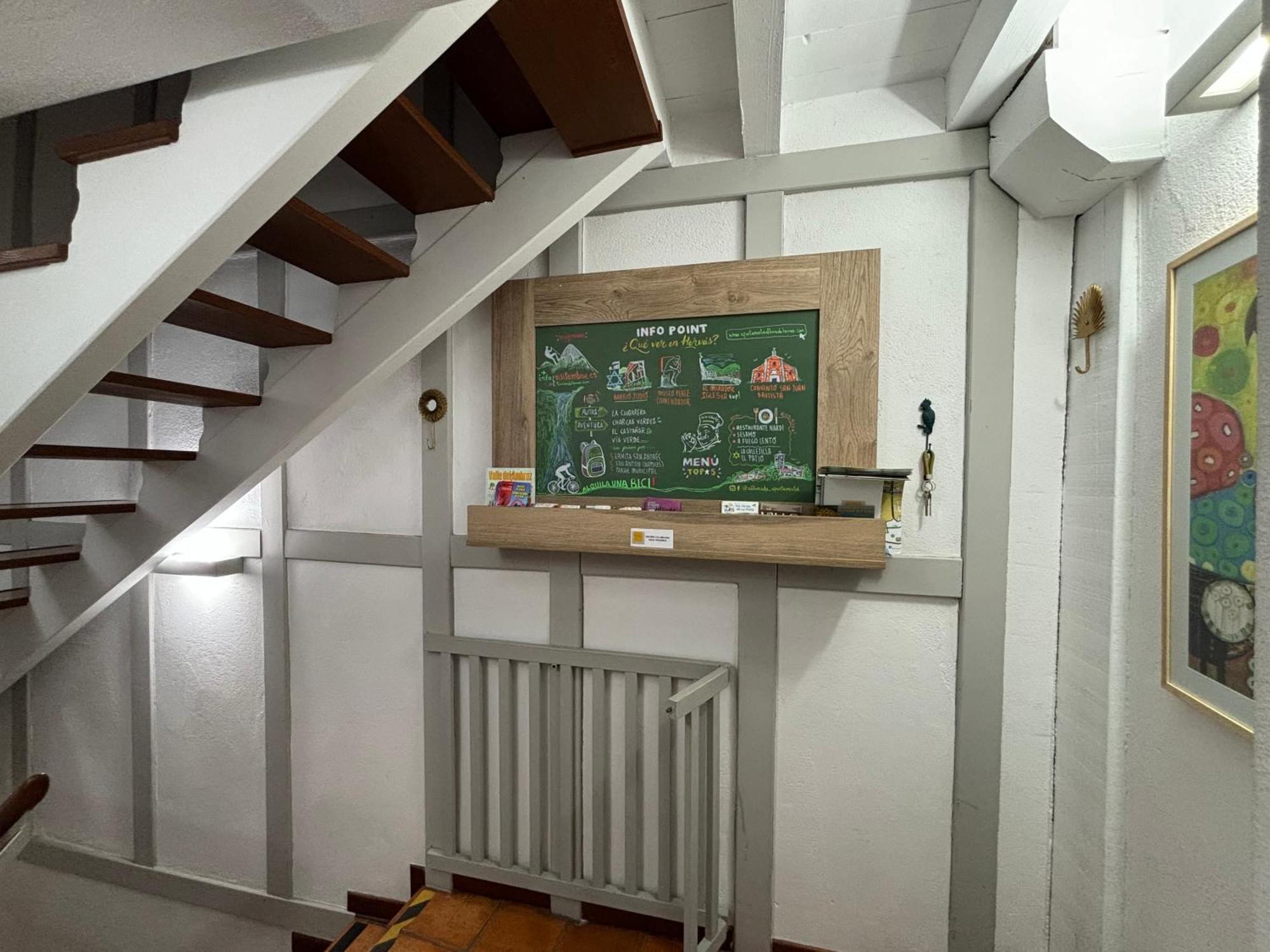 Alborada Apartamentos Rurales Hervás Extérieur photo
